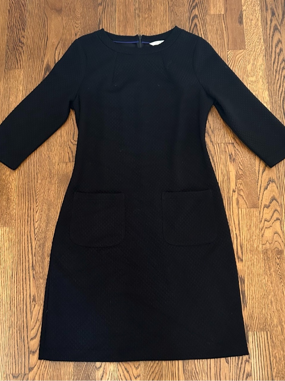 Boden Classic Fall black quilted  Sheath Dress - Timeless Workwear 251